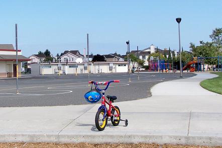 Fremont schoolyard and park
